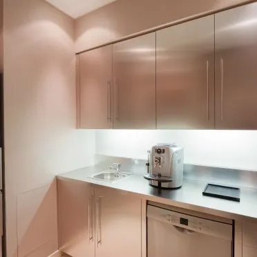 Leven Business Centre
34 Commercial Road