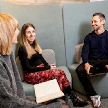 6 Garden Place, 
Victoria Street