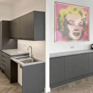 Central House
1 Ballards Lane