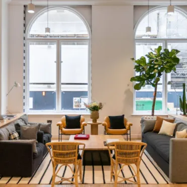 17 Saint Helen's Place