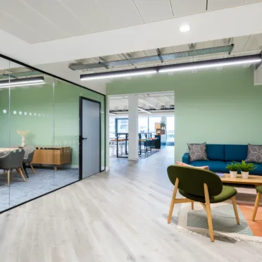 2a Southwark Bridge Road