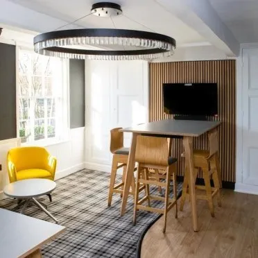 Blackbrook Hall, London Road