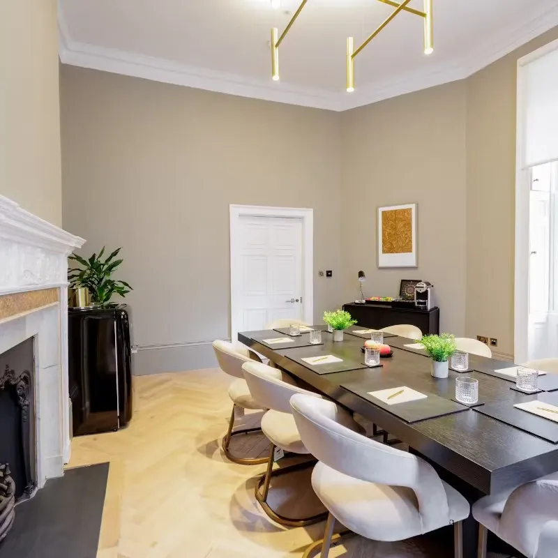 Bedford House
23 Bedford Square