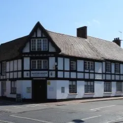 Austen House
2 High Street