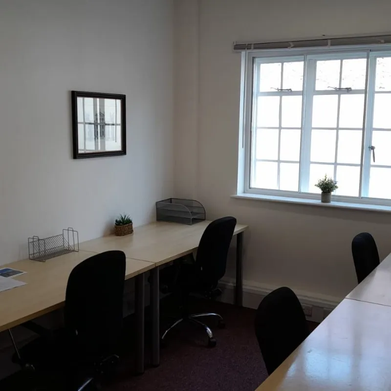 Austen House
2 High Street