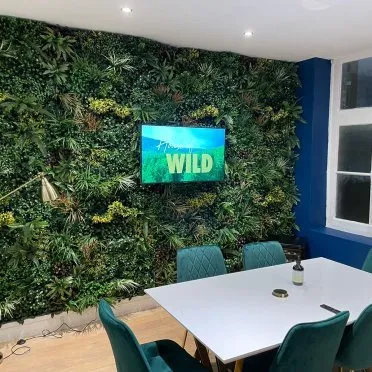 8a Great Newport Street