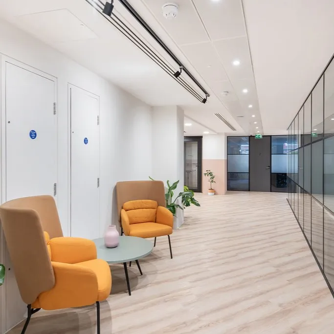 11 Slingsby Place, 
St Martin's Courtyard