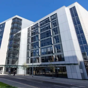 1 Capital Quarter,
Tyndall St