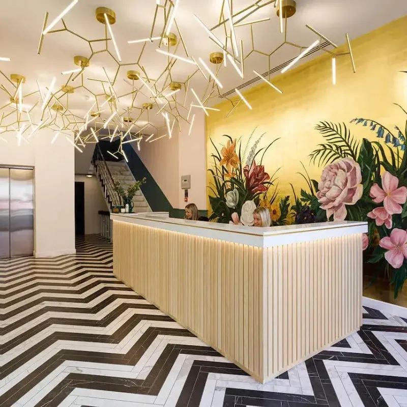 Westgate House
9 Holborn