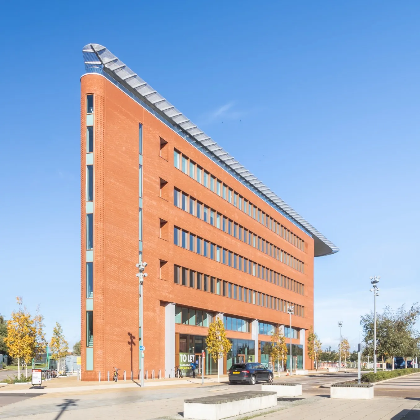 One Cambridge Square, Cambridge - CB4