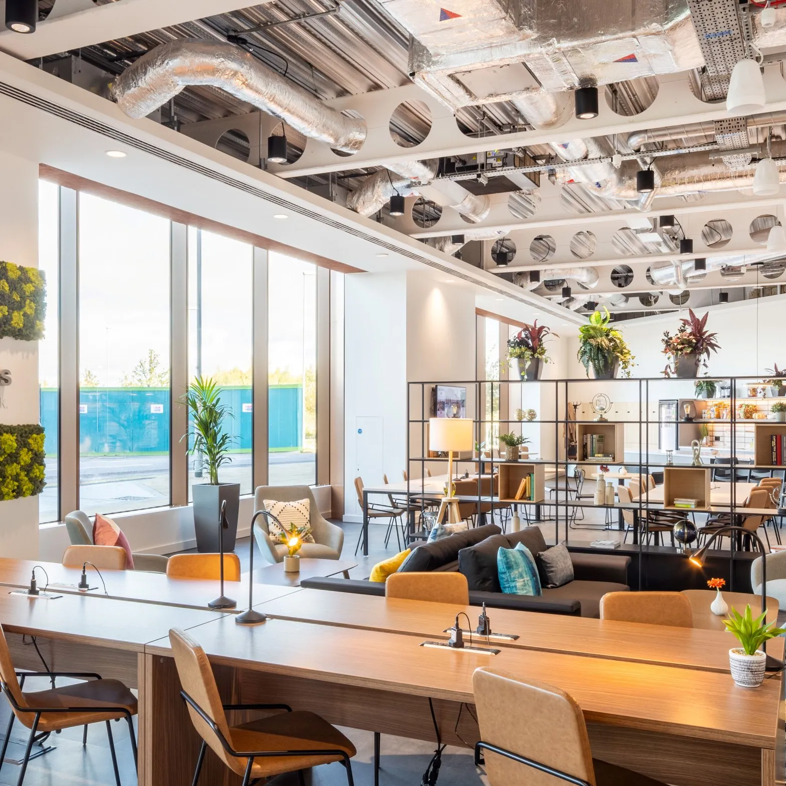 One Cambridge Square,
Cambridge North