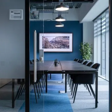 Royal Standard Place, Park Row