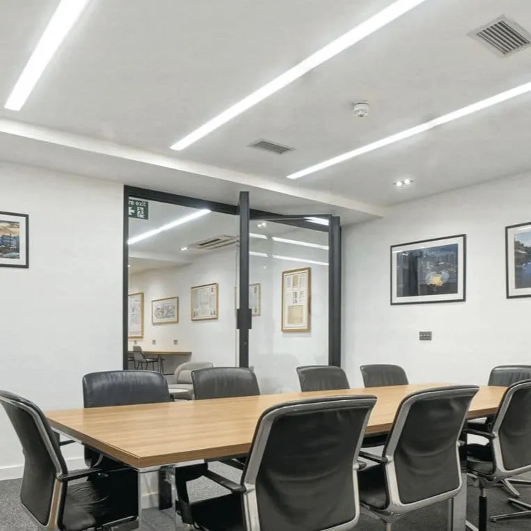 5 Saint Bride Street