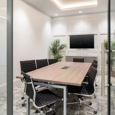 Thomas House, 
14-16 James Street South