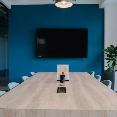 The Lincoln 
Brazennose Street