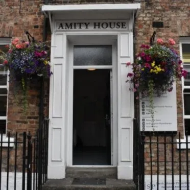 Amity House 
5 Coniscliffe Road
