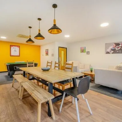 Priestley House, 170 Elland Road