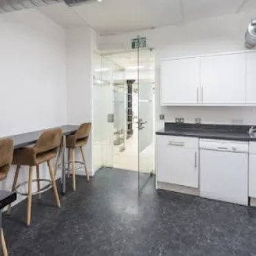 Fergusson House, 
124-128 City Road