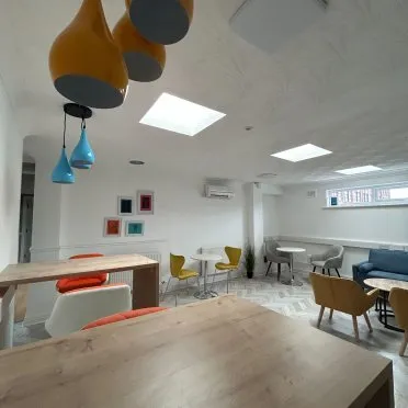 Brunswick House, Brunswick Street