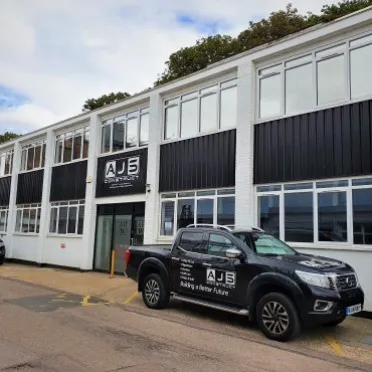 Units 11-12, Baldock Industrial Estate,
London Road