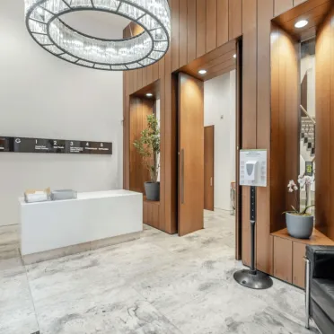 72 King William Street, Monument