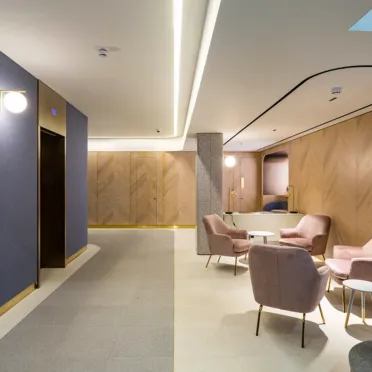 138 Cheapside, St. Paul's