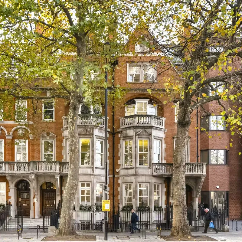 128 Buckingham Palace Road, Belgravia