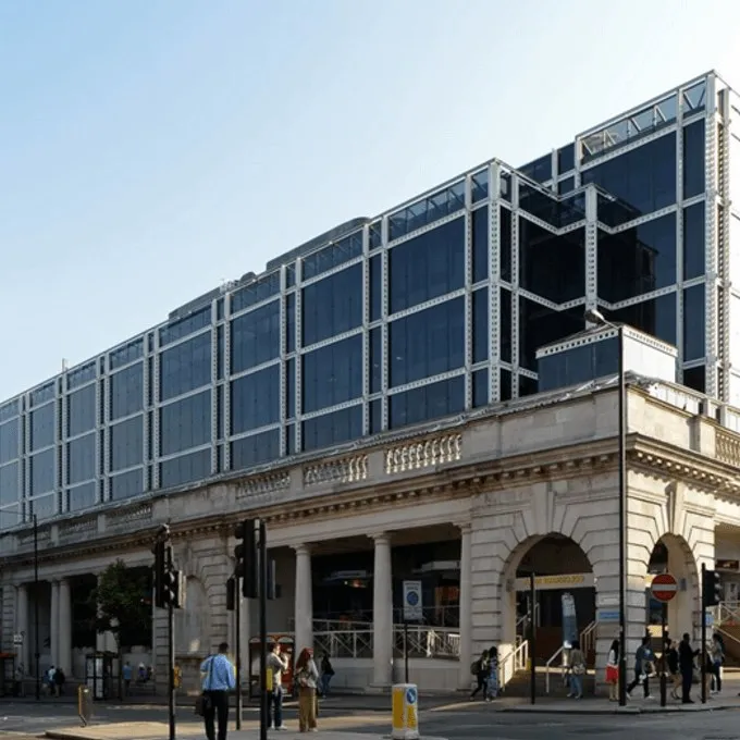 157 Buckingham Palace Road, London - SW1W