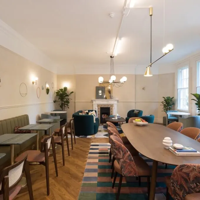 110 Buckingham Palace Road