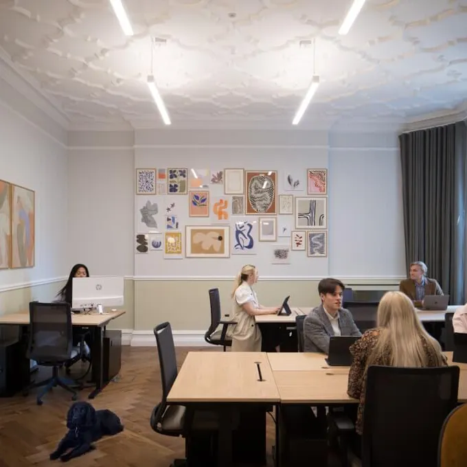 110 Buckingham Palace Road