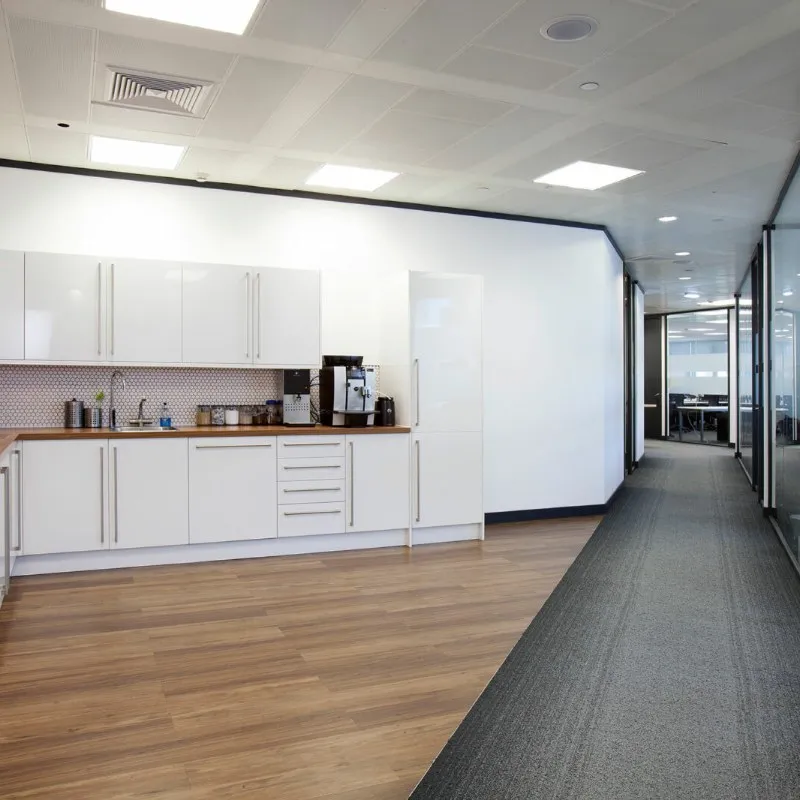 4 Thomas More Street