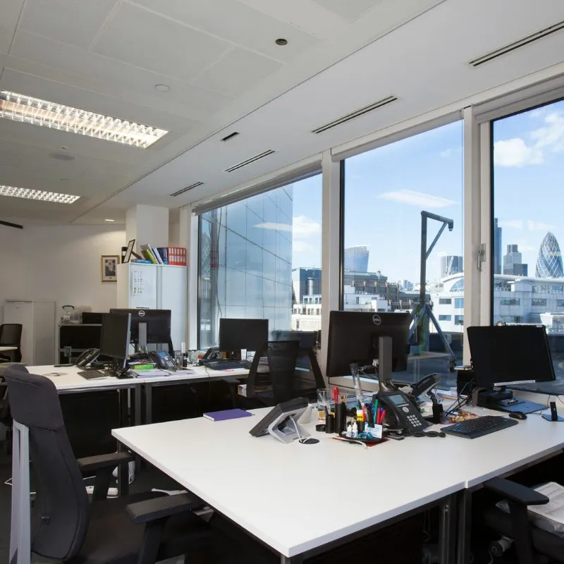 4 Thomas More Street