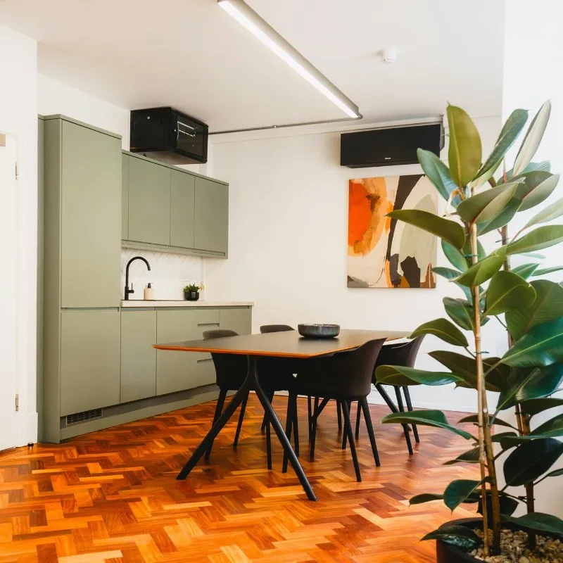 The Dutch House, 307-308 High Holborn, Midtown