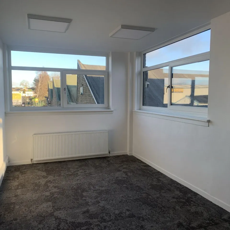 25 Auchinairn Road, Bishopbriggs