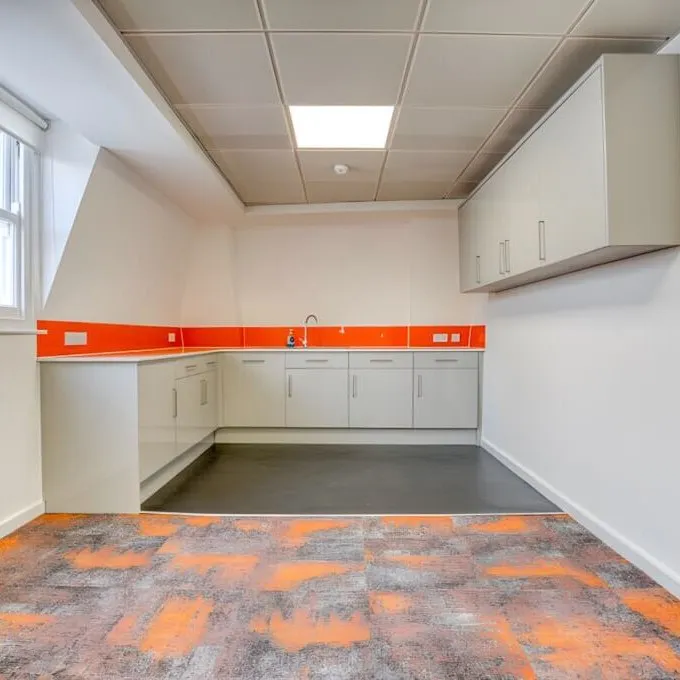 67-68 Long Acre, Covent Garden