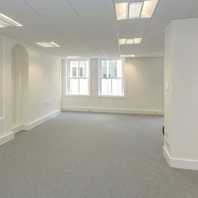 6 - 7 Queen St, London - EC4N