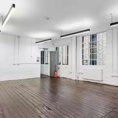 8-10 New North Place