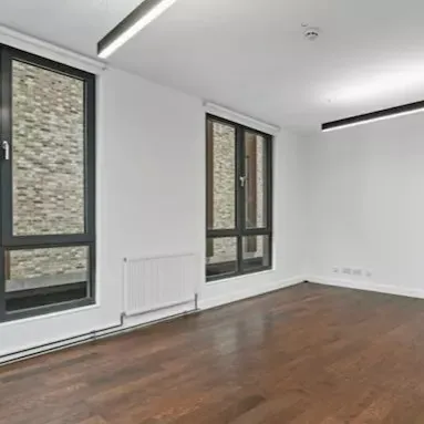 8-10 New North Place