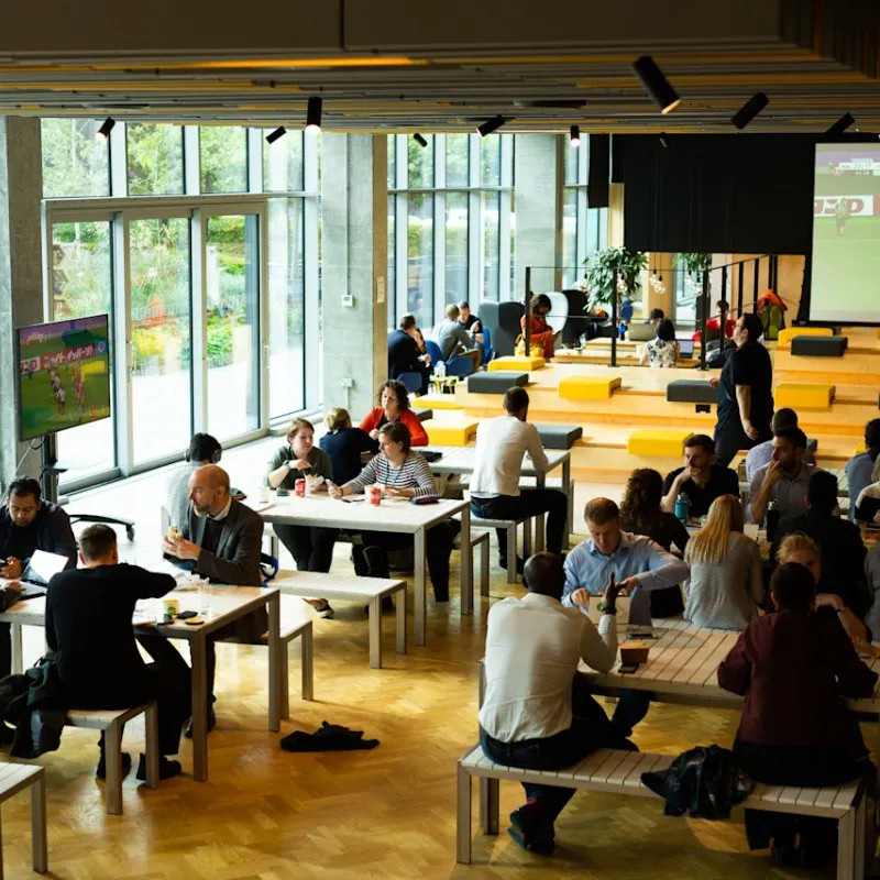 Bright Building
Pencroft Way