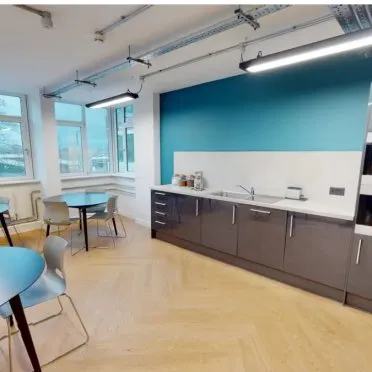 Station House, Stamford New Road