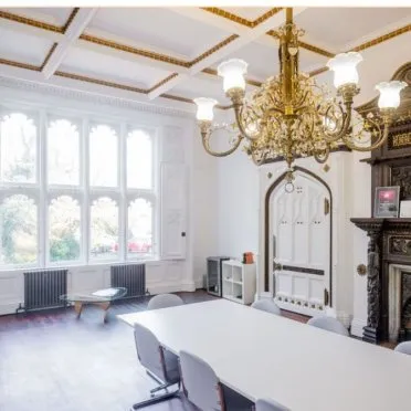 Abney Hall
Manchester Road