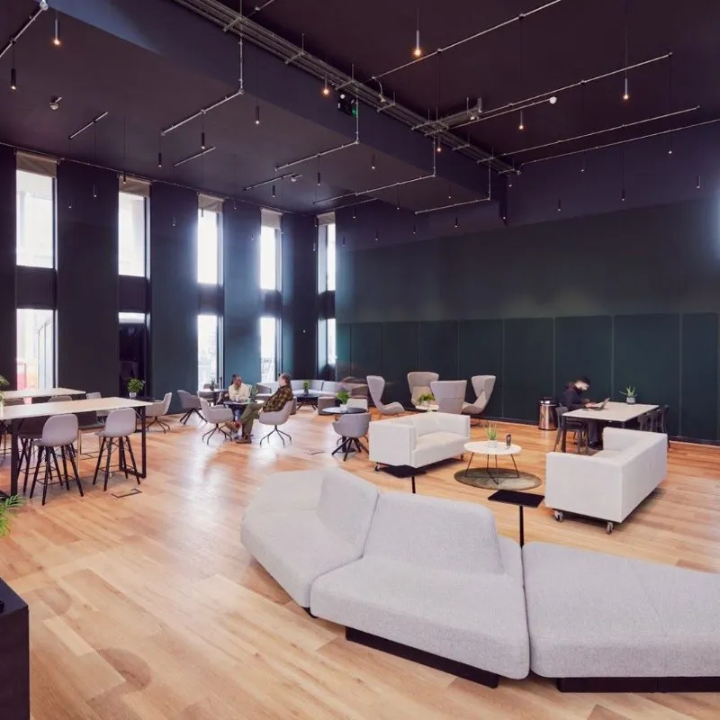 ICentrum
Holt Street