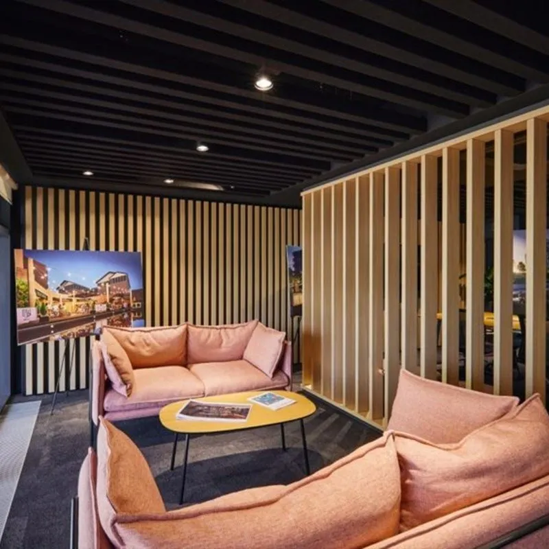 ICentrum
Holt Street