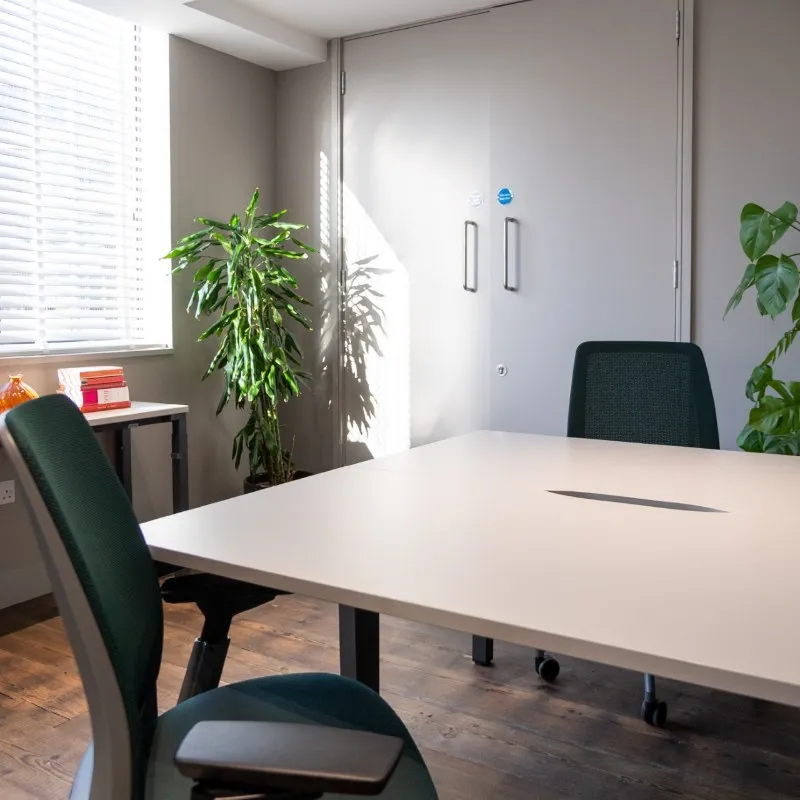 81-83 Fulham High Street