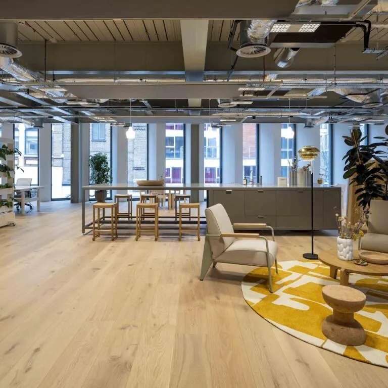 25 Bowling Green Lane