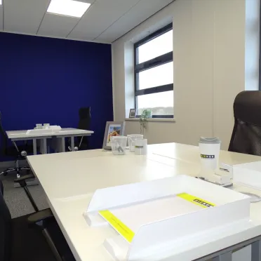 Wharncliffe Business Park, Longfields Road