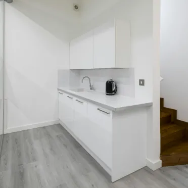 100 Bond Street, Mayfair