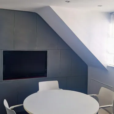 Marshall House
124 Middleton Road