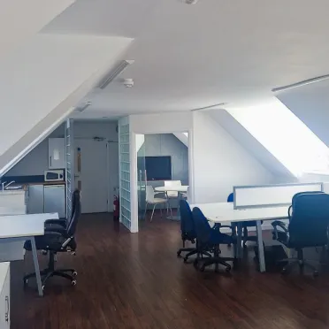 Marshall House
124 Middleton Road