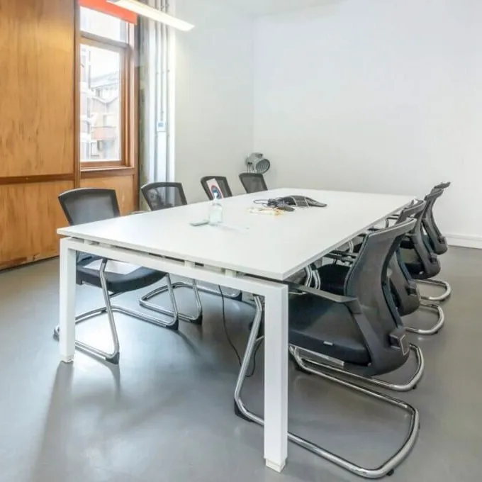 Goat Yard, 
20 Queen Elizabeth Street